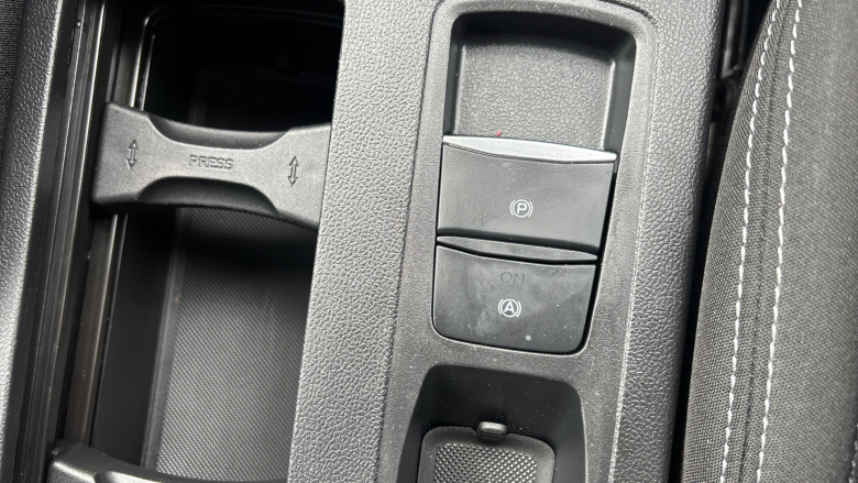 Ford Focus 1.0 EcoBoost Titanium 5dr Petrol Hatchback